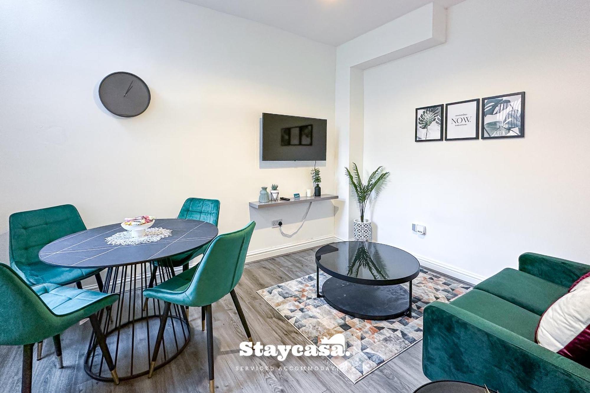 Ashfield Co-living - Private Self-cater Holiday home *